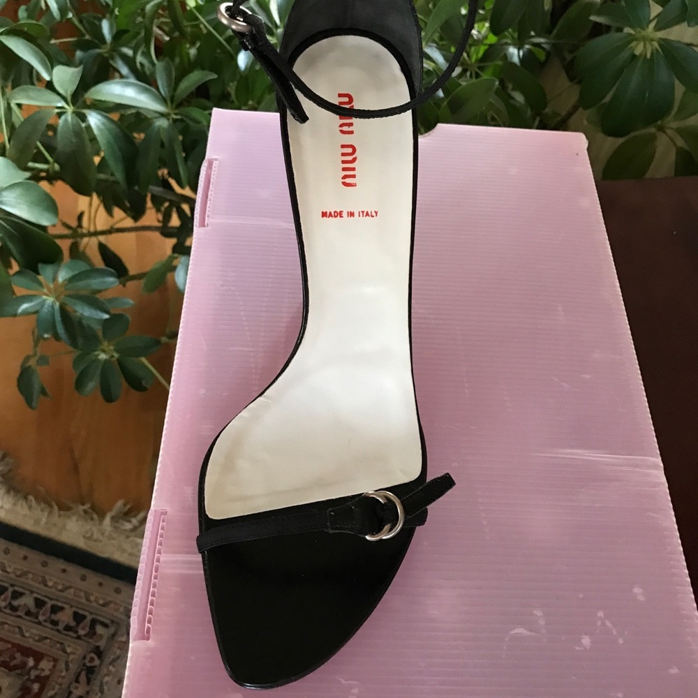 Miu Miu strappy black shoe